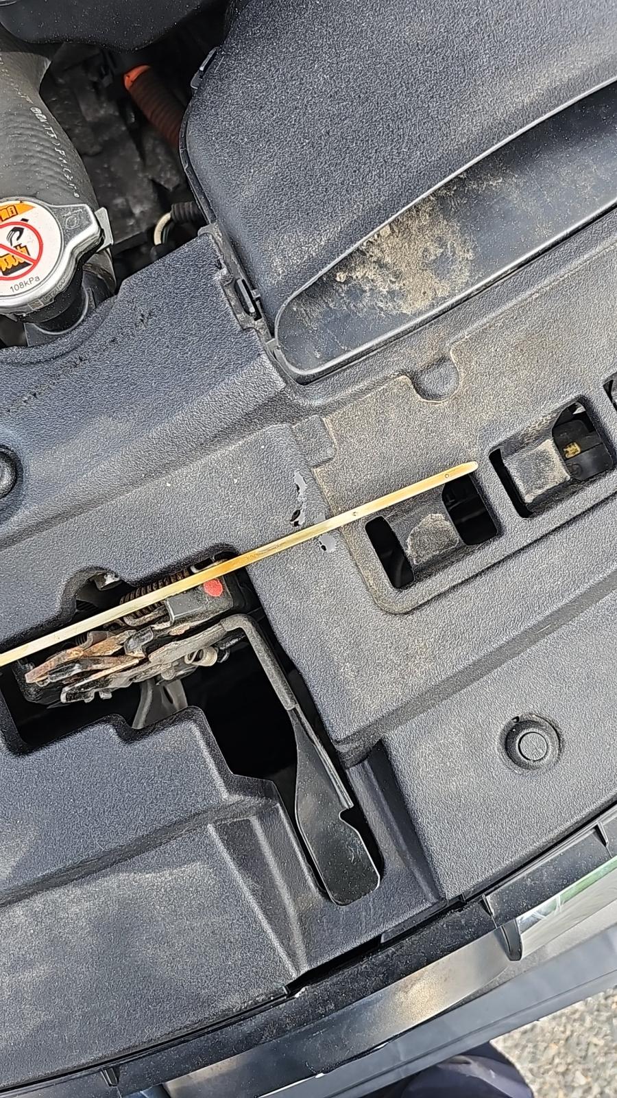 2017 Toyota Camry Hybrid XLE FWD