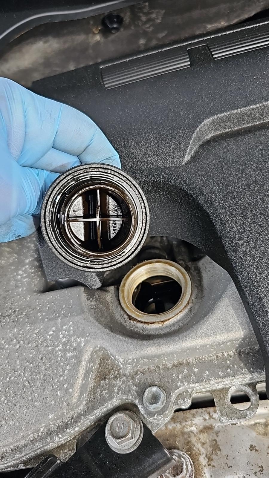 2017 Toyota Camry Hybrid XLE FWD