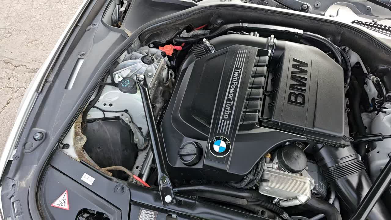 2013 BMW 5 Series 535i RWD