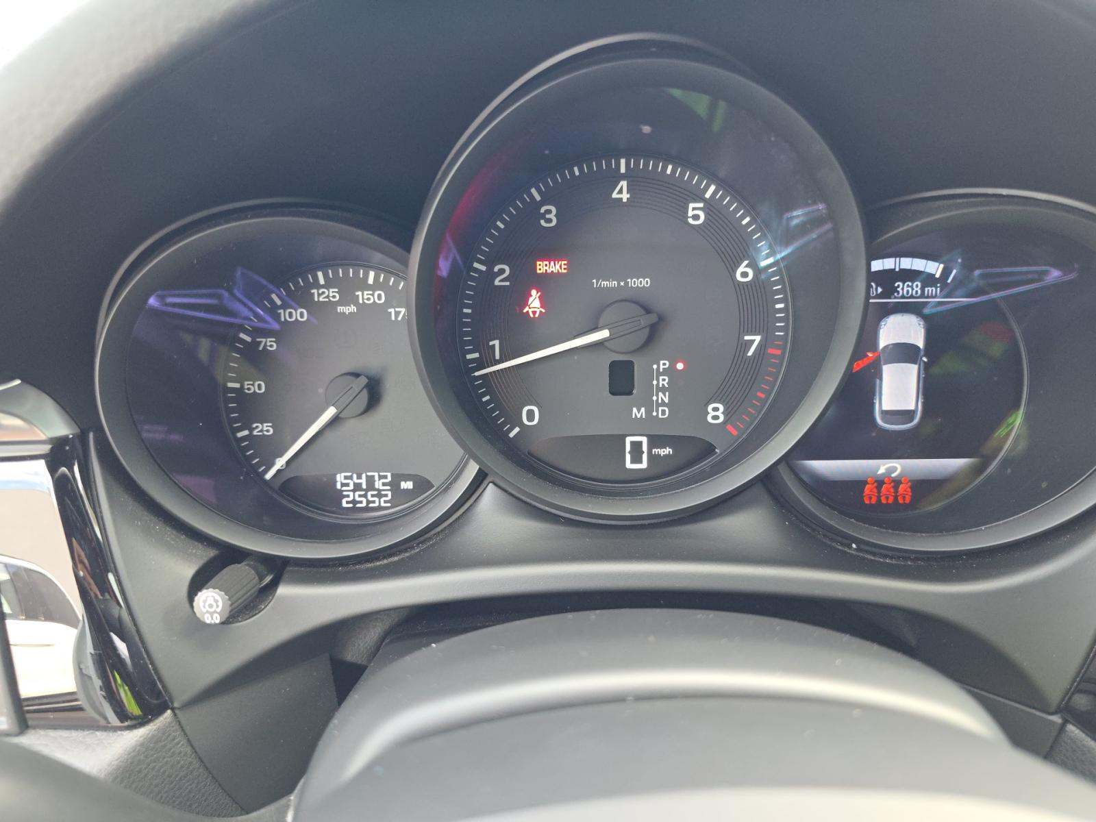 2024 Porsche Macan Base AWD