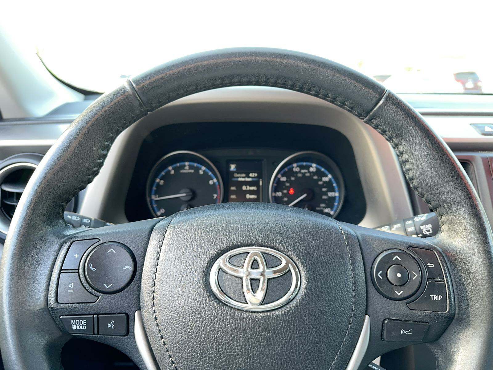 2017 Toyota RAV4 XLE AWD