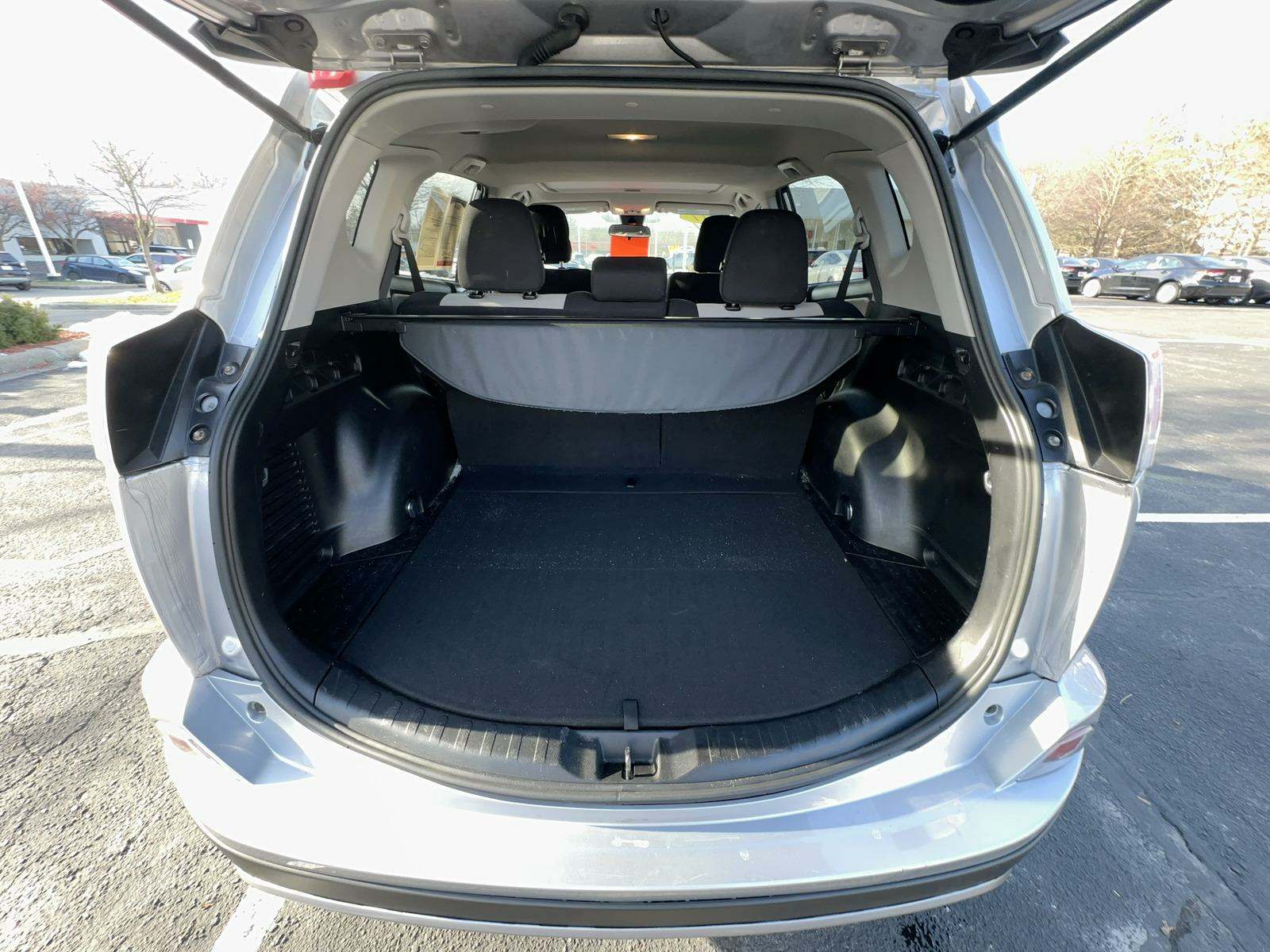 2017 Toyota RAV4 XLE AWD