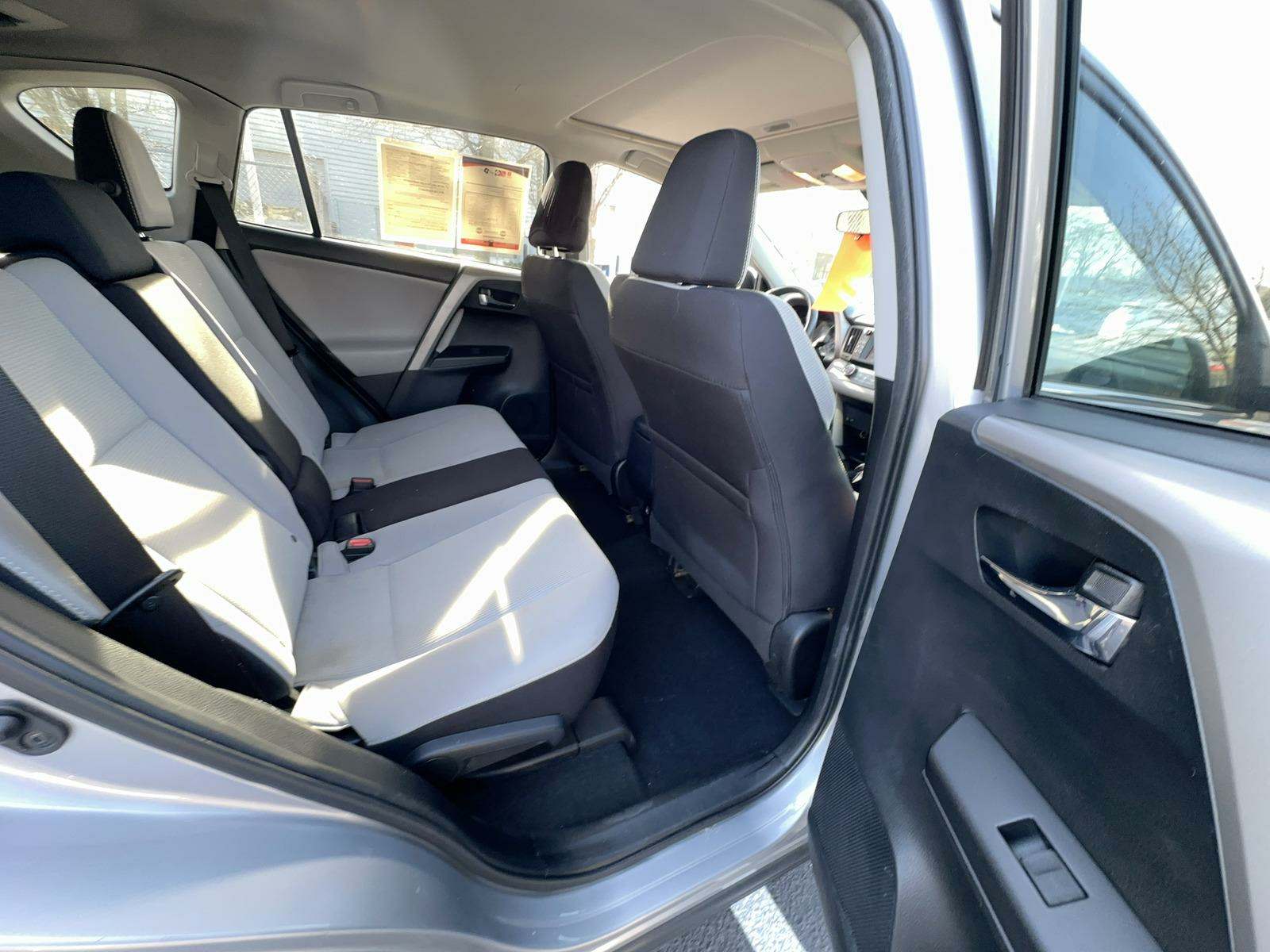 2017 Toyota RAV4 XLE AWD