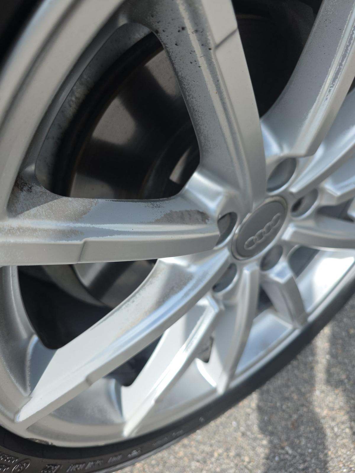 2015 Audi A4 2.0T Premium FWD