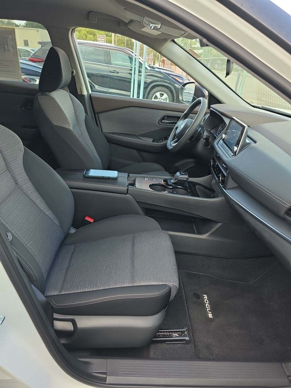 2021 Nissan Rogue S FWD