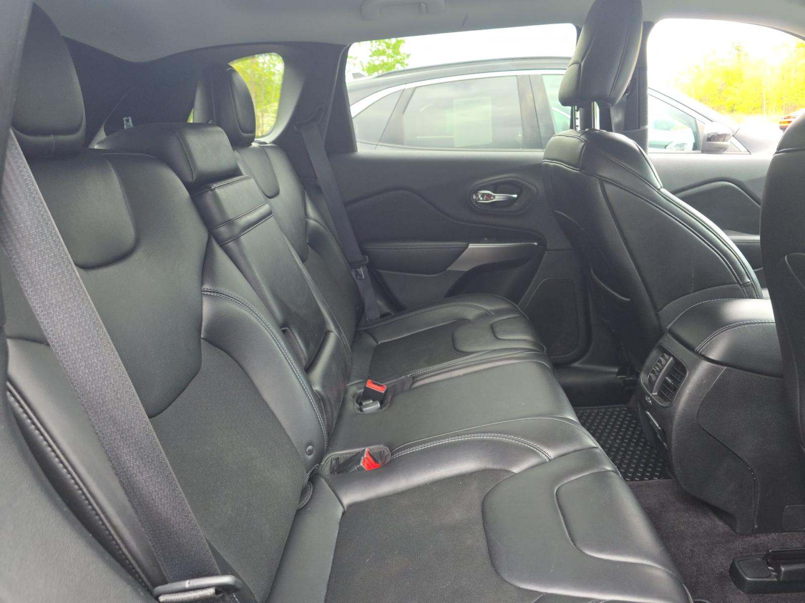 2019 Jeep Cherokee Latitude Plus AWD