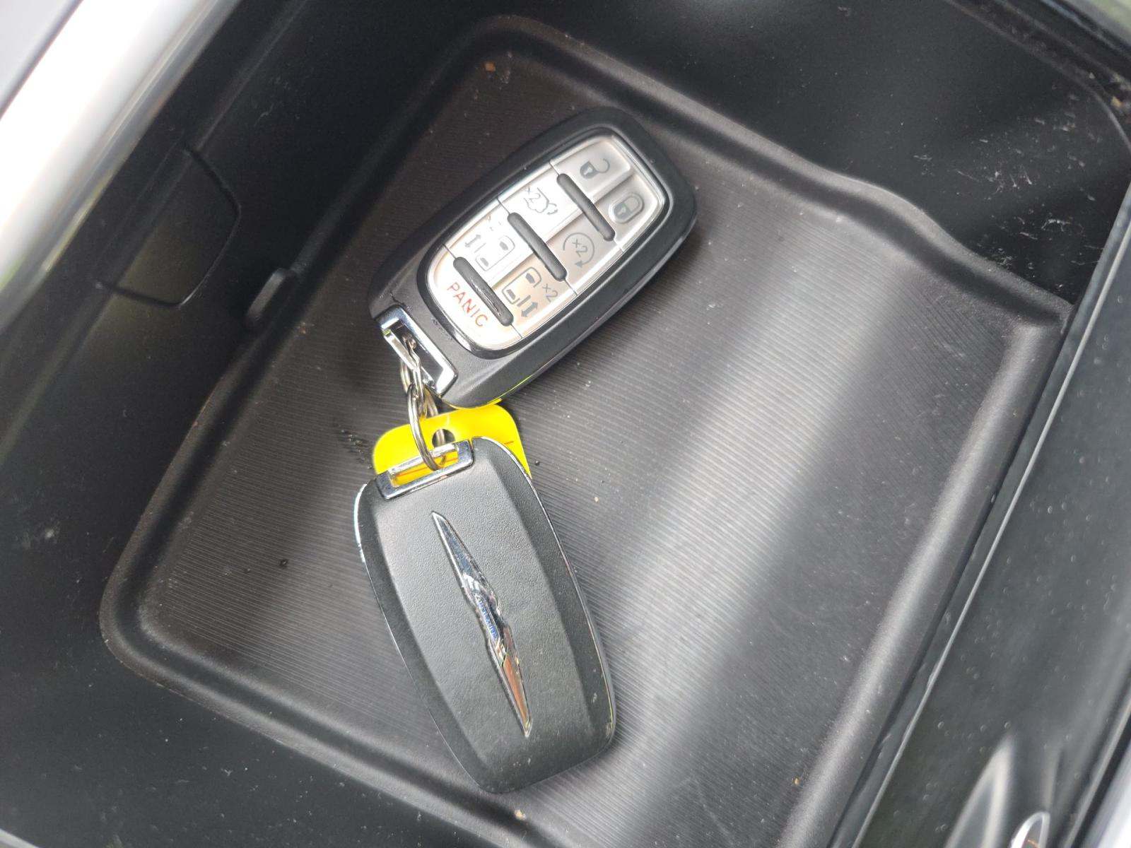 2024 Chrysler Pacifica Touring L FWD