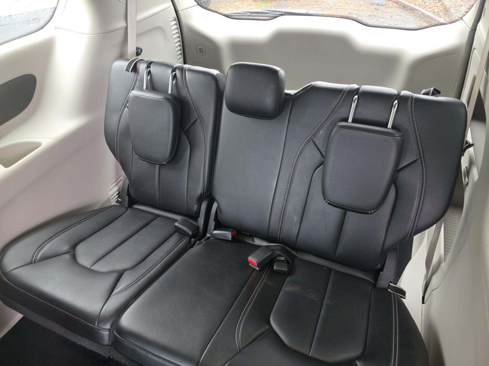 2024 Chrysler Pacifica Touring L FWD