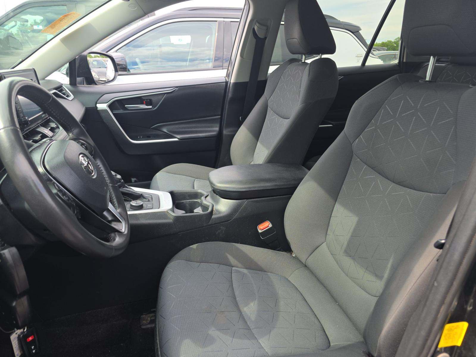 2020 Toyota RAV4 Hybrid XLE AWD