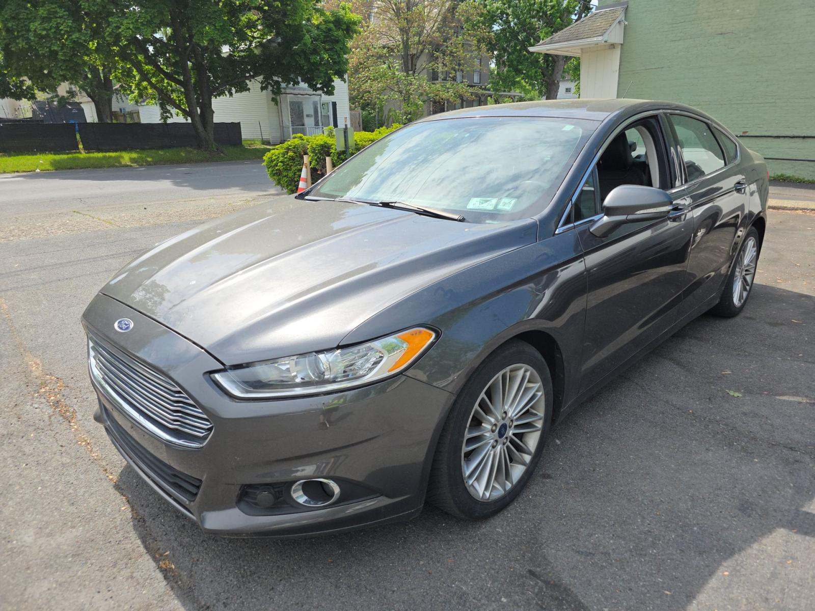 FORD FUSION - 1