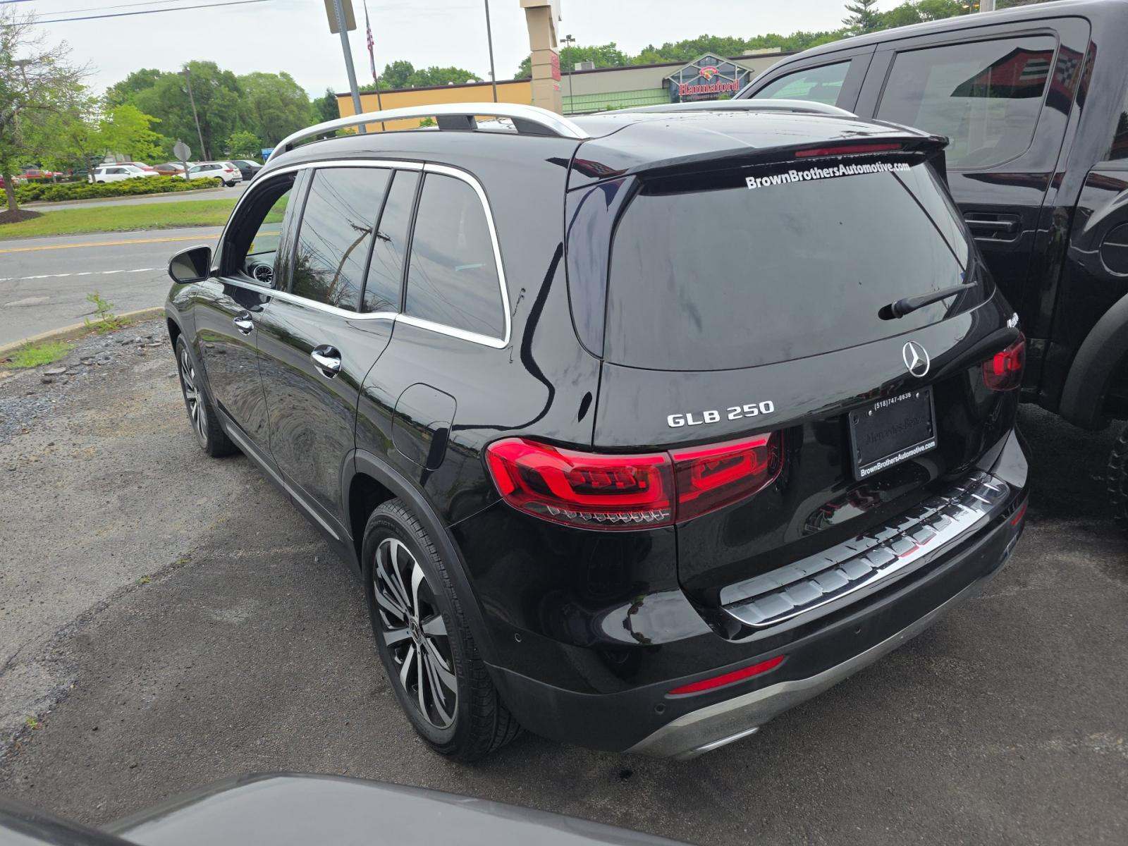 2022 Mercedes-Benz GLB GLB 250 AWD