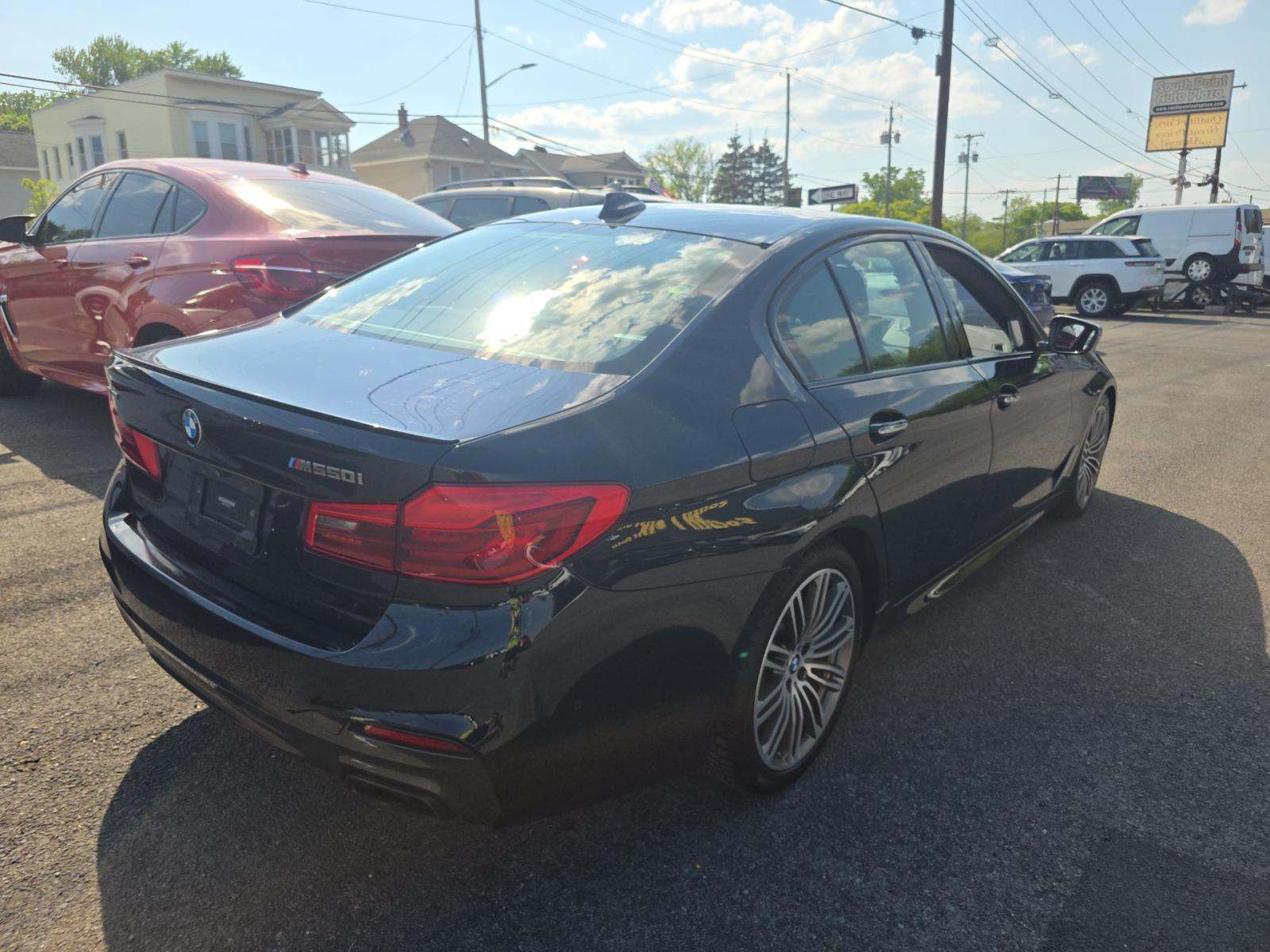 2018 BMW 5 Series M550i xDrive AWD