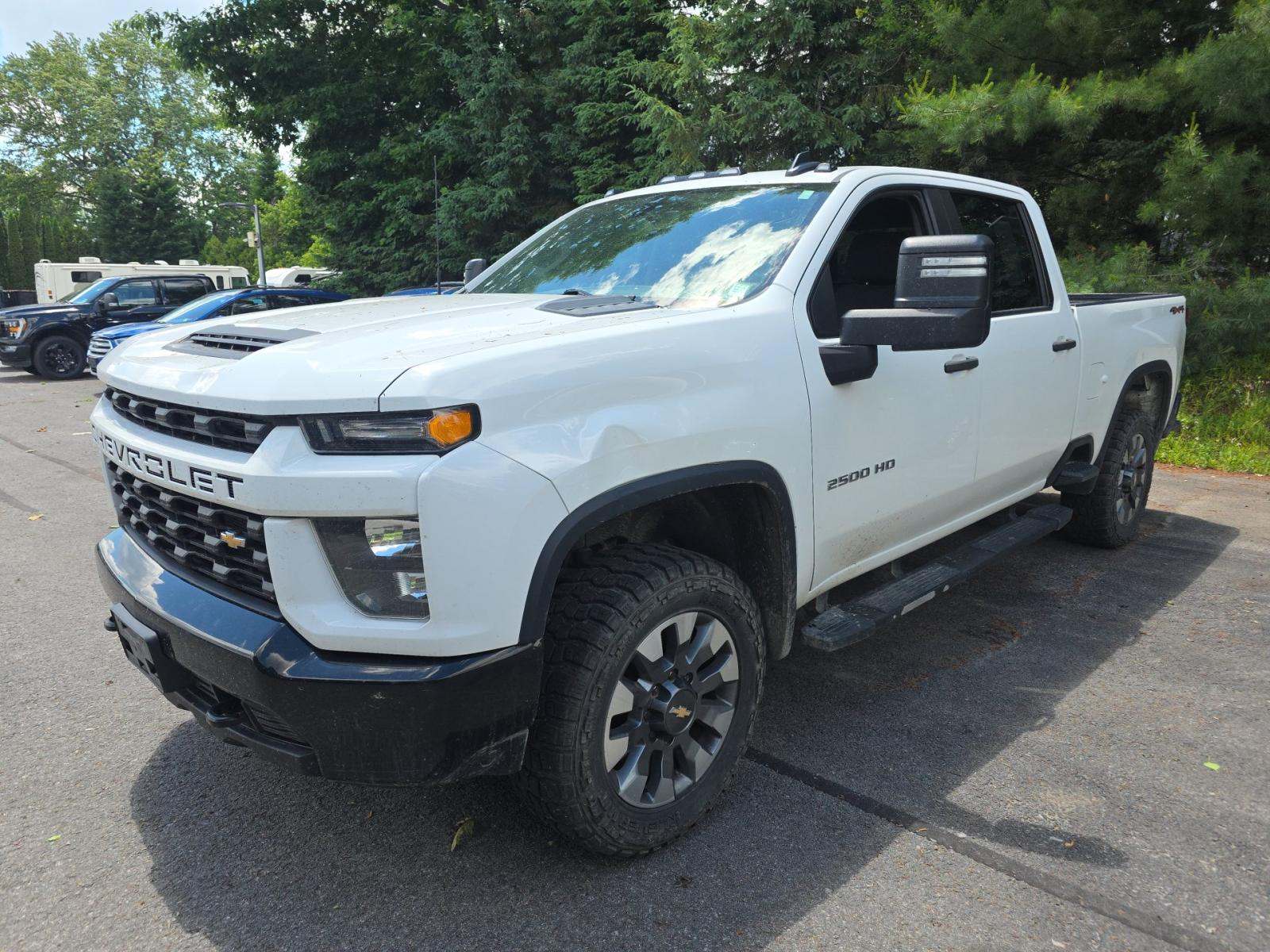 2021 Chevrolet Silverado 2500HD Custom AWD