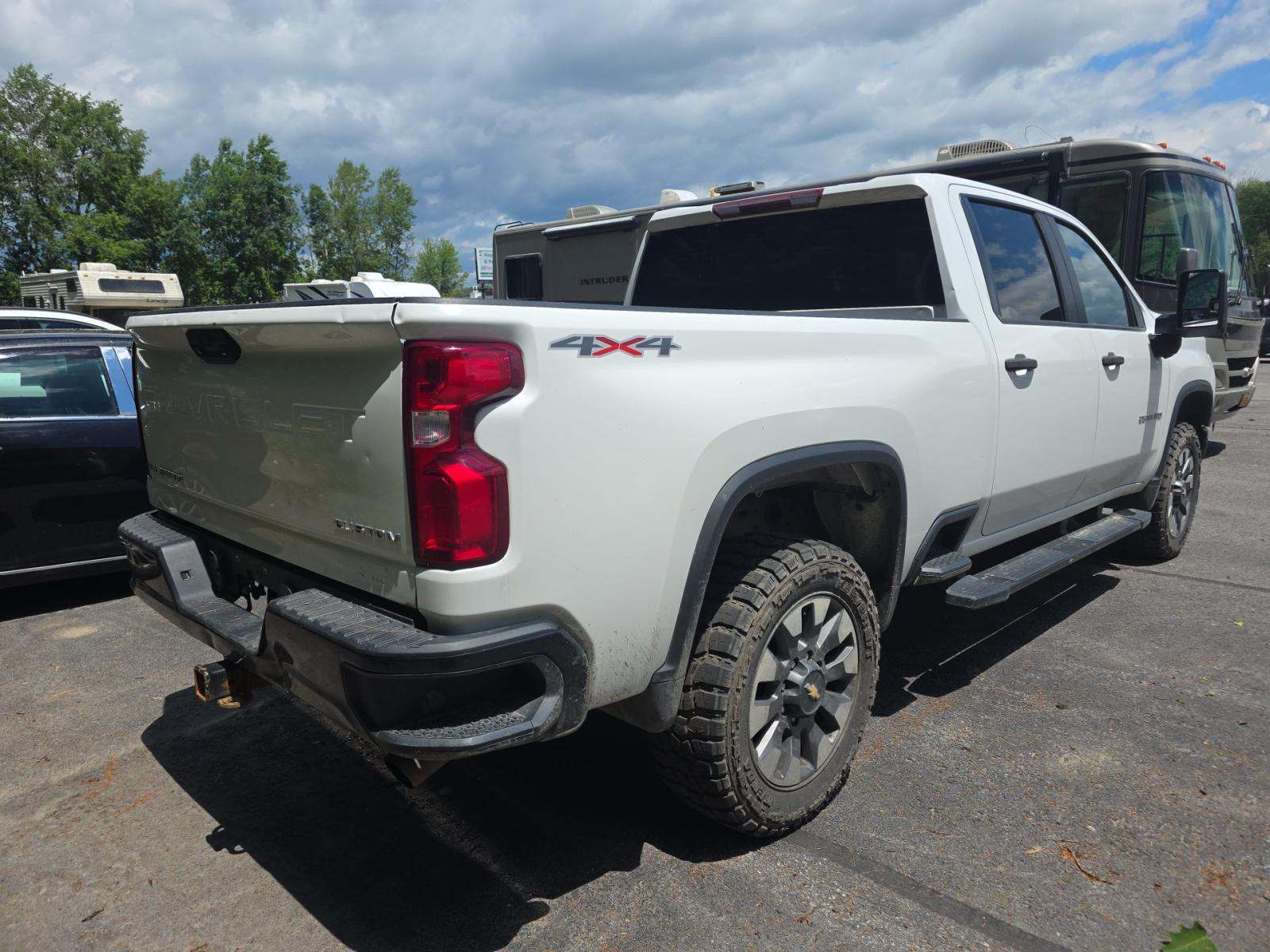 2021 Chevrolet Silverado 2500HD Custom AWD
