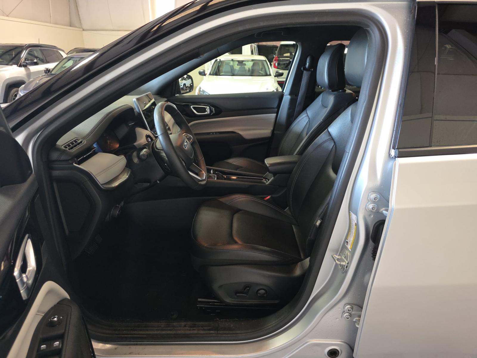 2025 Jeep Compass Limited AWD