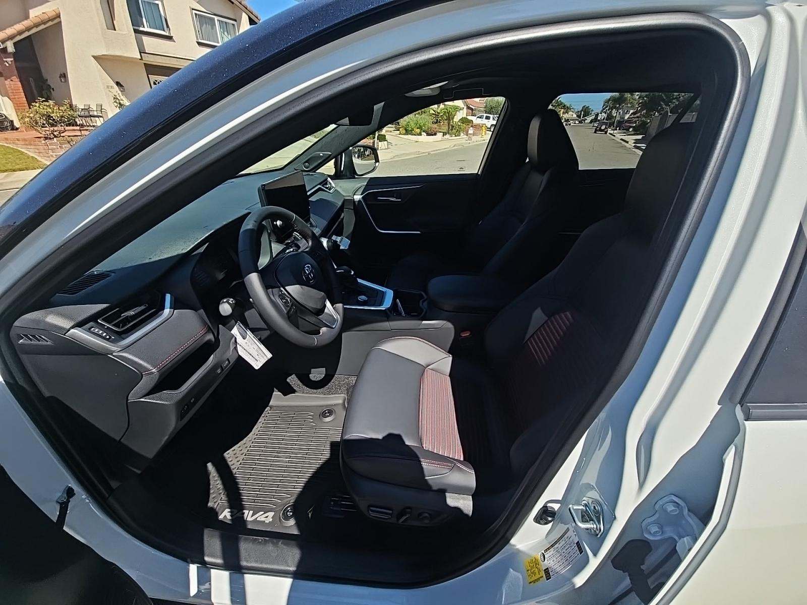 2025 Toyota RAV4 Plug-In Hybrid XSE AWD