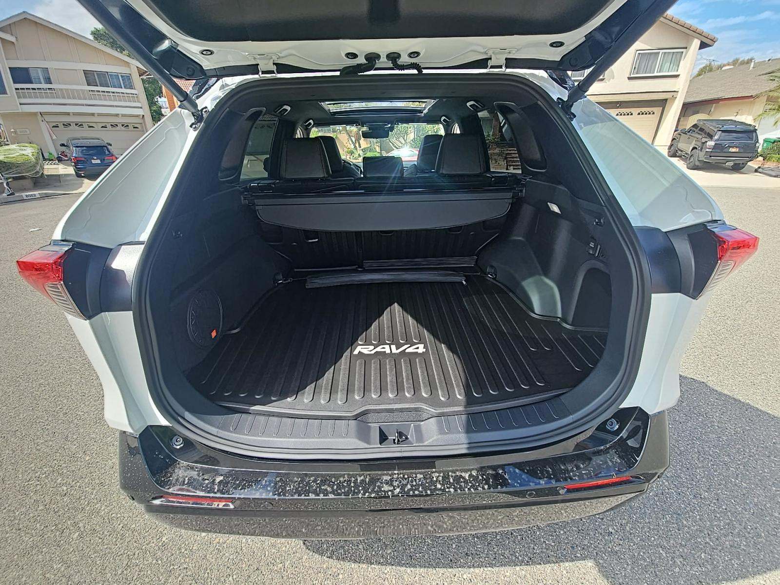 2025 Toyota RAV4 Plug-In Hybrid XSE AWD