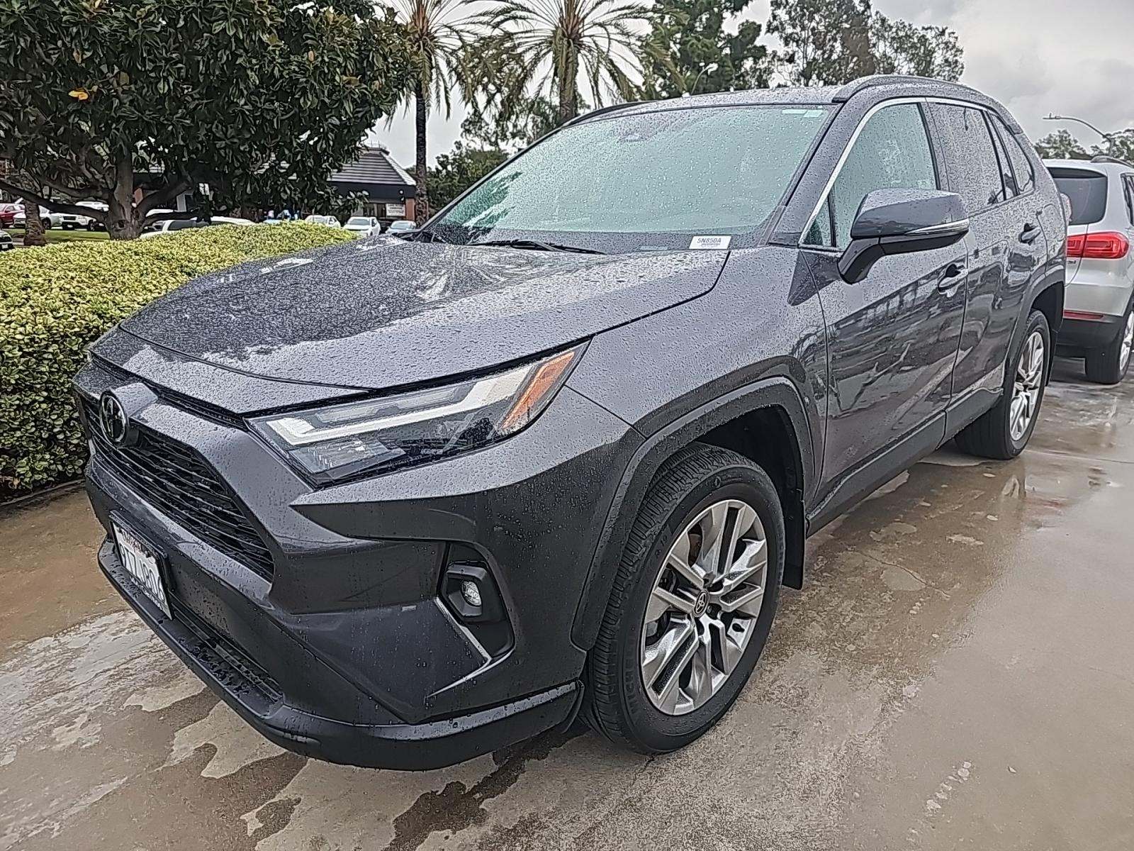 2023 Toyota RAV4 XLE Premium FWD