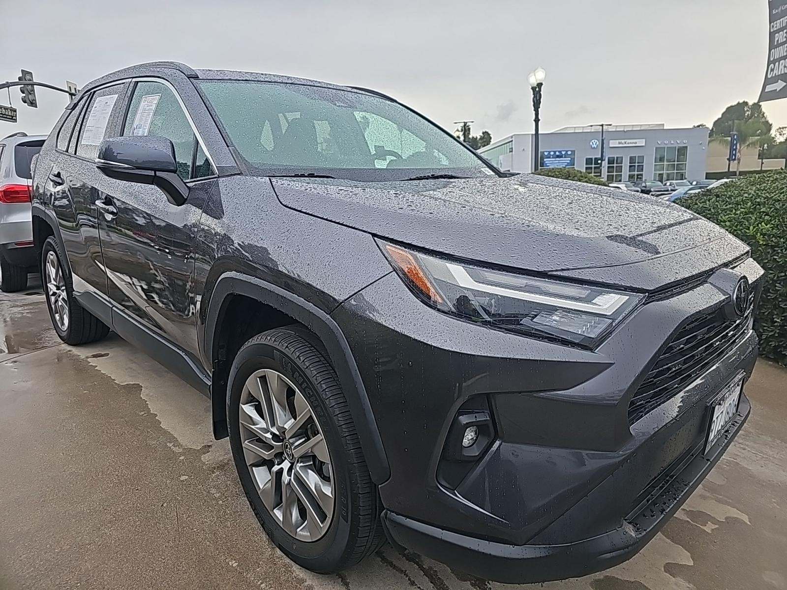 2023 Toyota RAV4 XLE Premium FWD