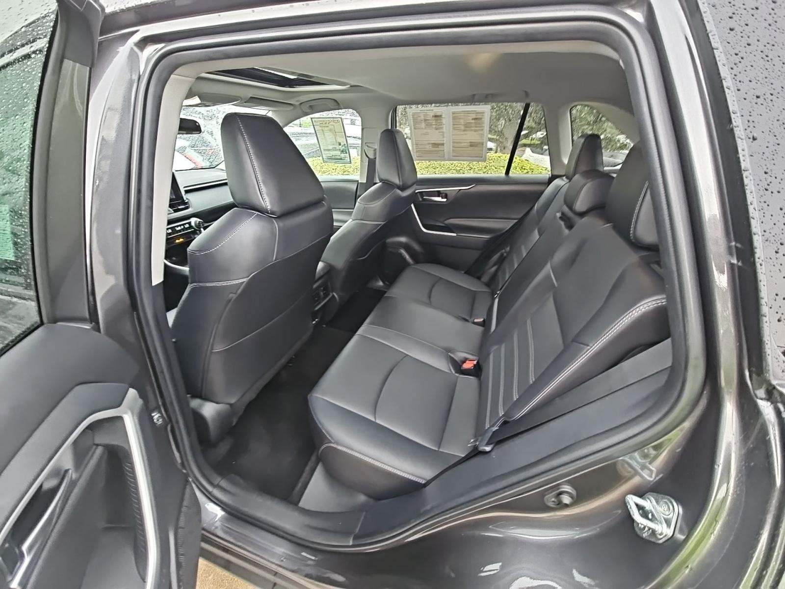 2023 Toyota RAV4 XLE Premium FWD