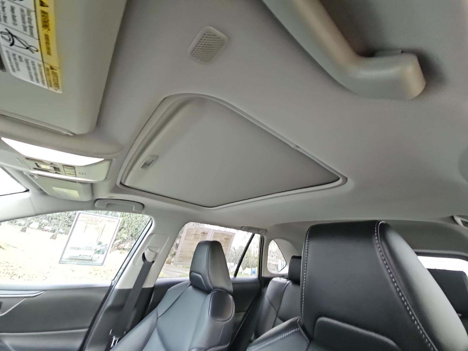 2023 Toyota RAV4 XLE Premium FWD