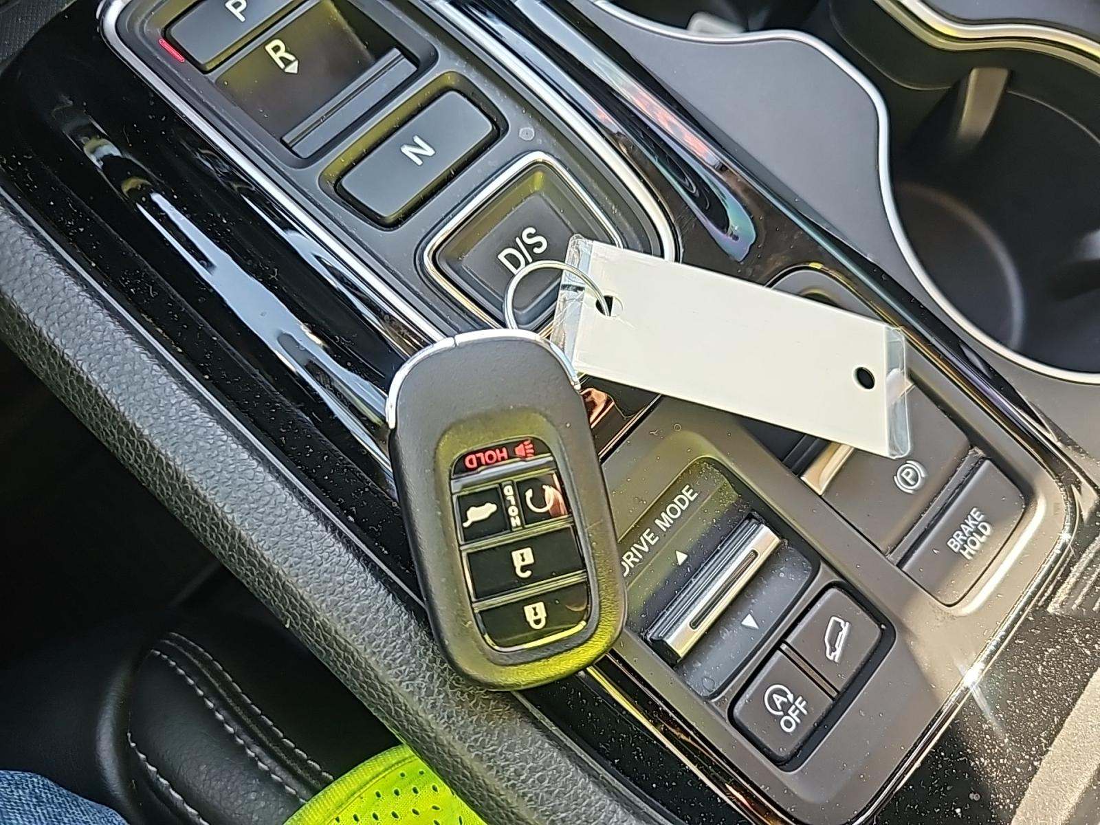 2025 Honda Pilot Touring FWD