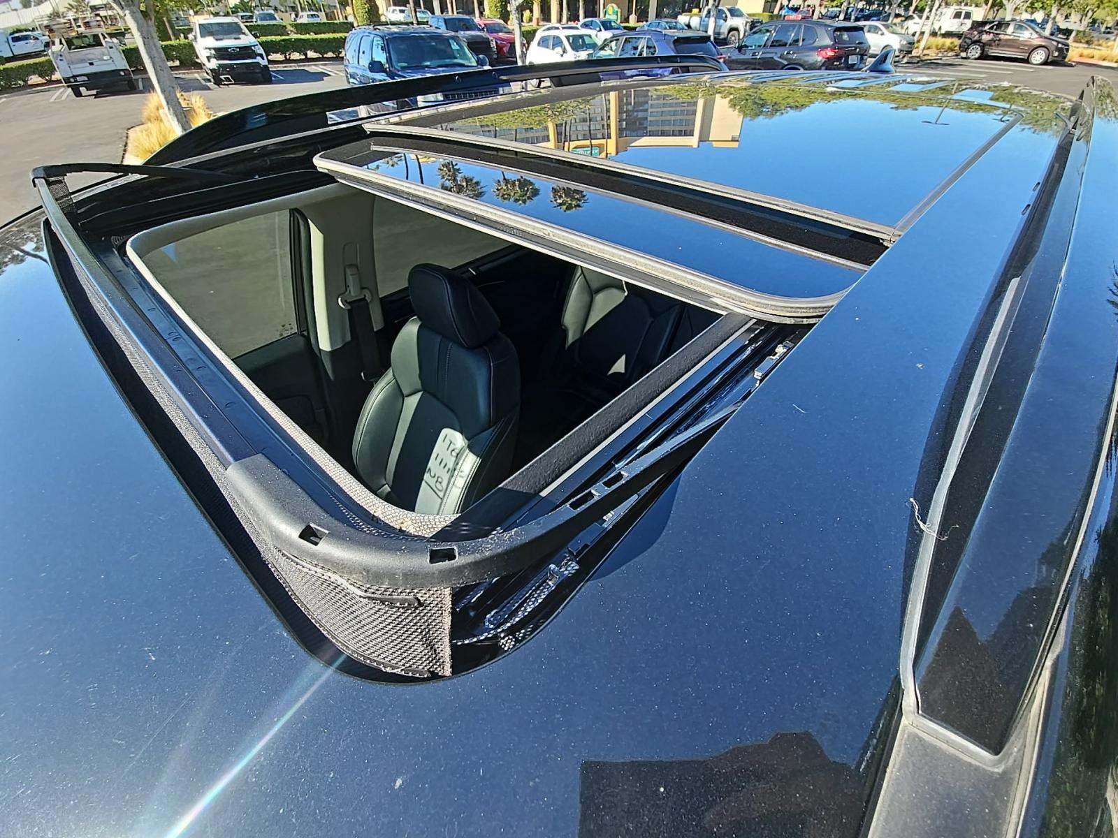 2025 Honda Pilot Touring FWD