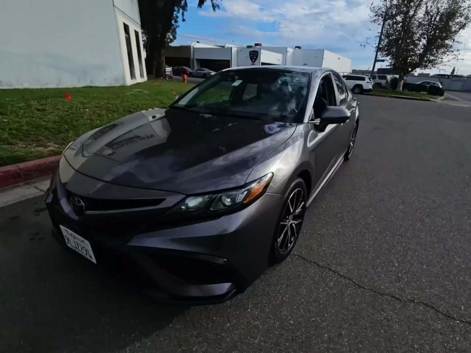 2024 Toyota Camry SE FWD