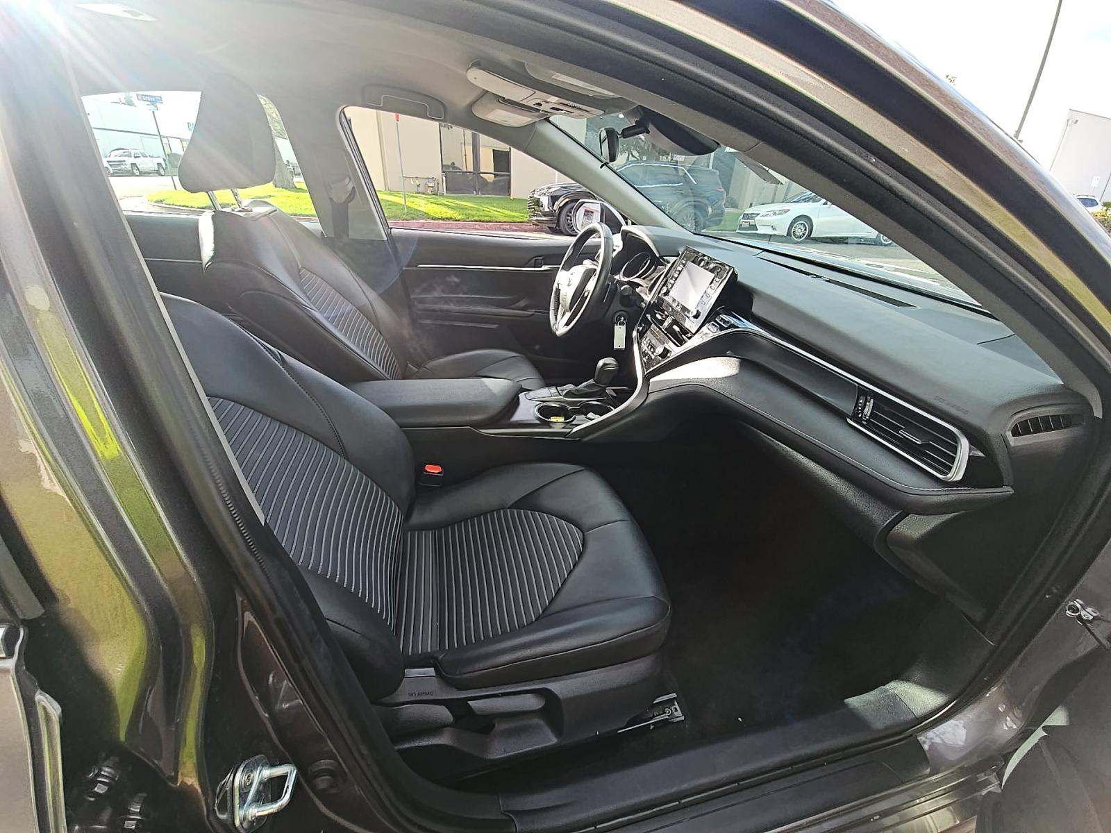 2024 Toyota Camry SE FWD