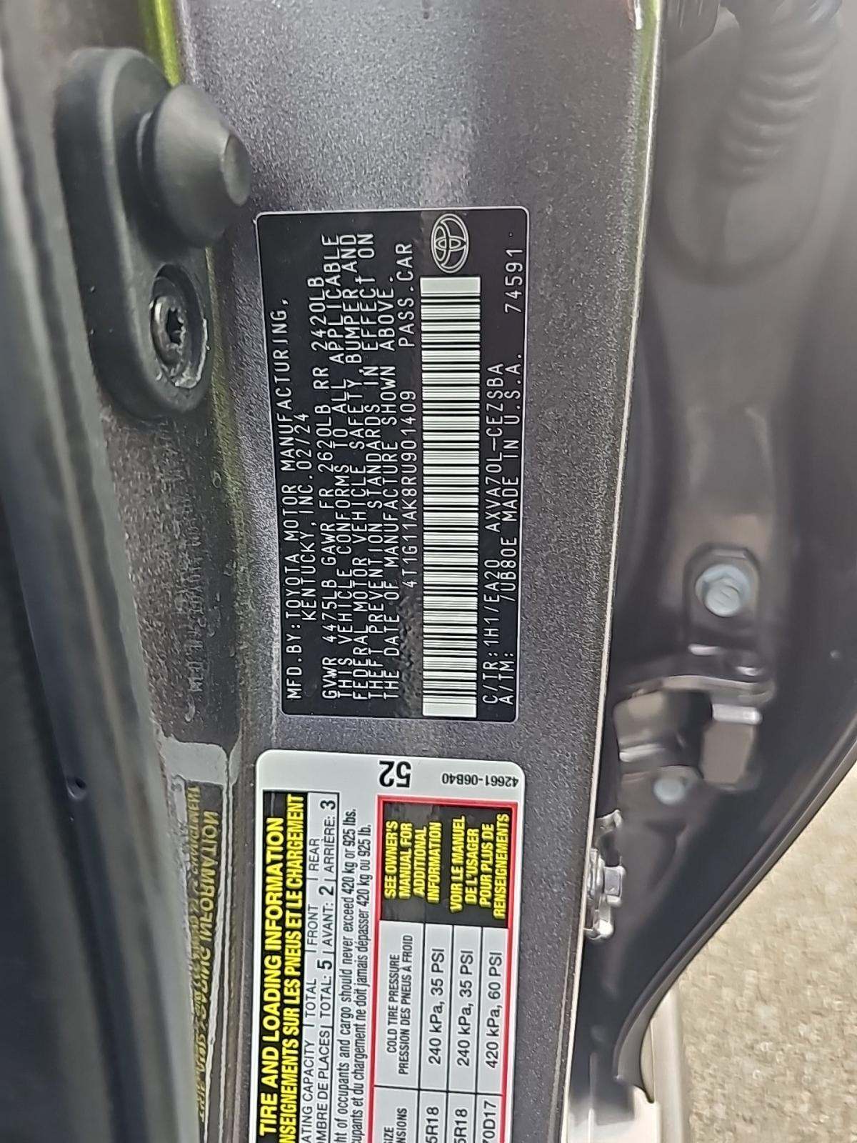 2024 Toyota Camry SE FWD