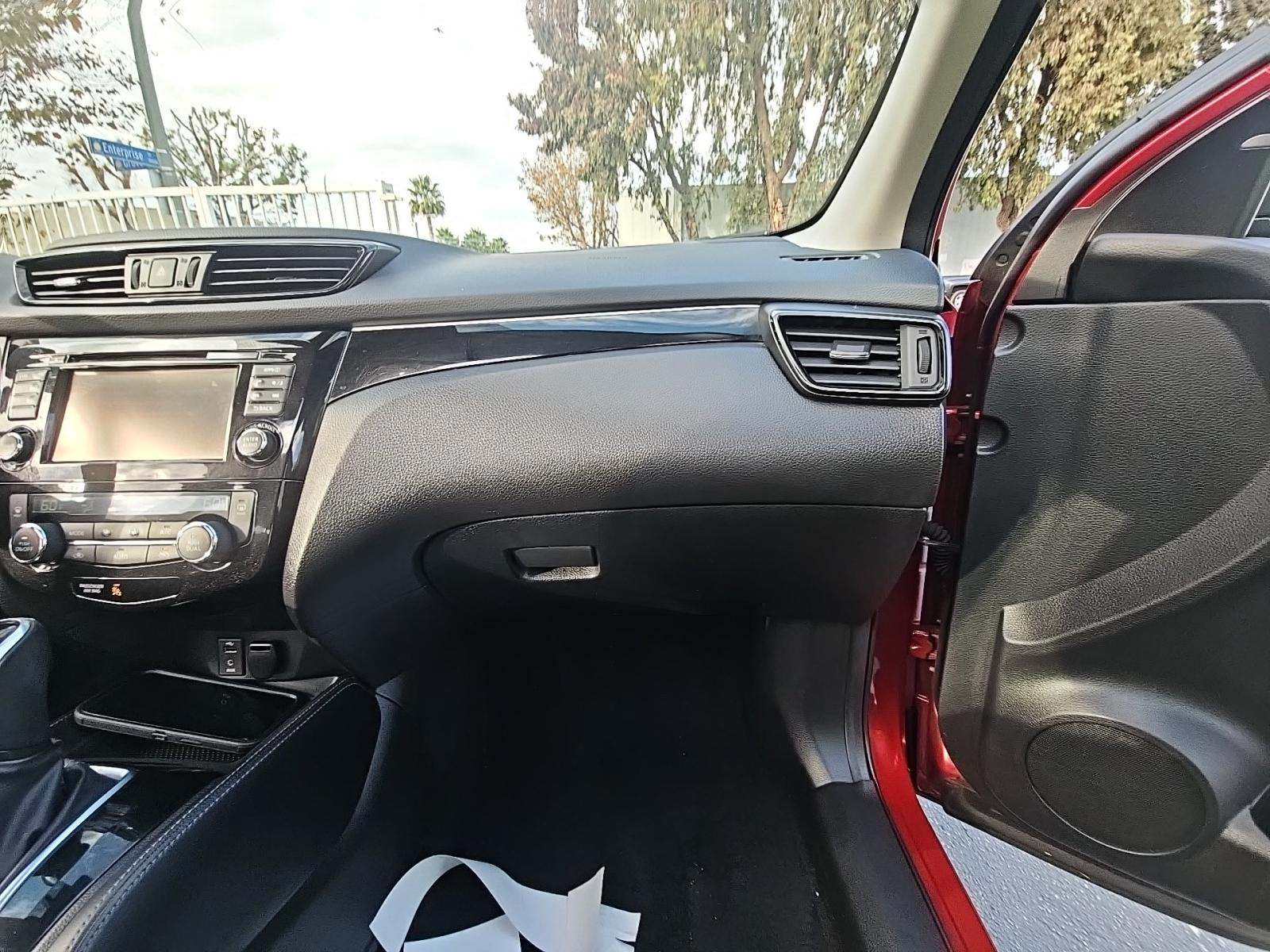 2018 Nissan Rogue Sport SL FWD