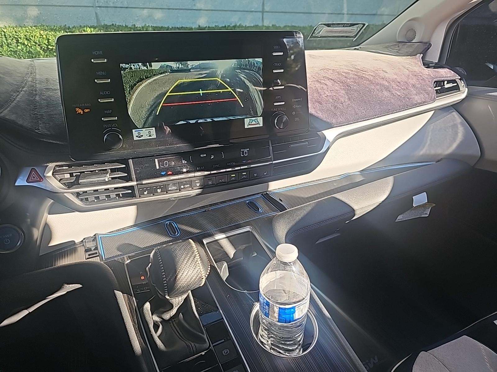 2023 Toyota Sienna Limited AWD