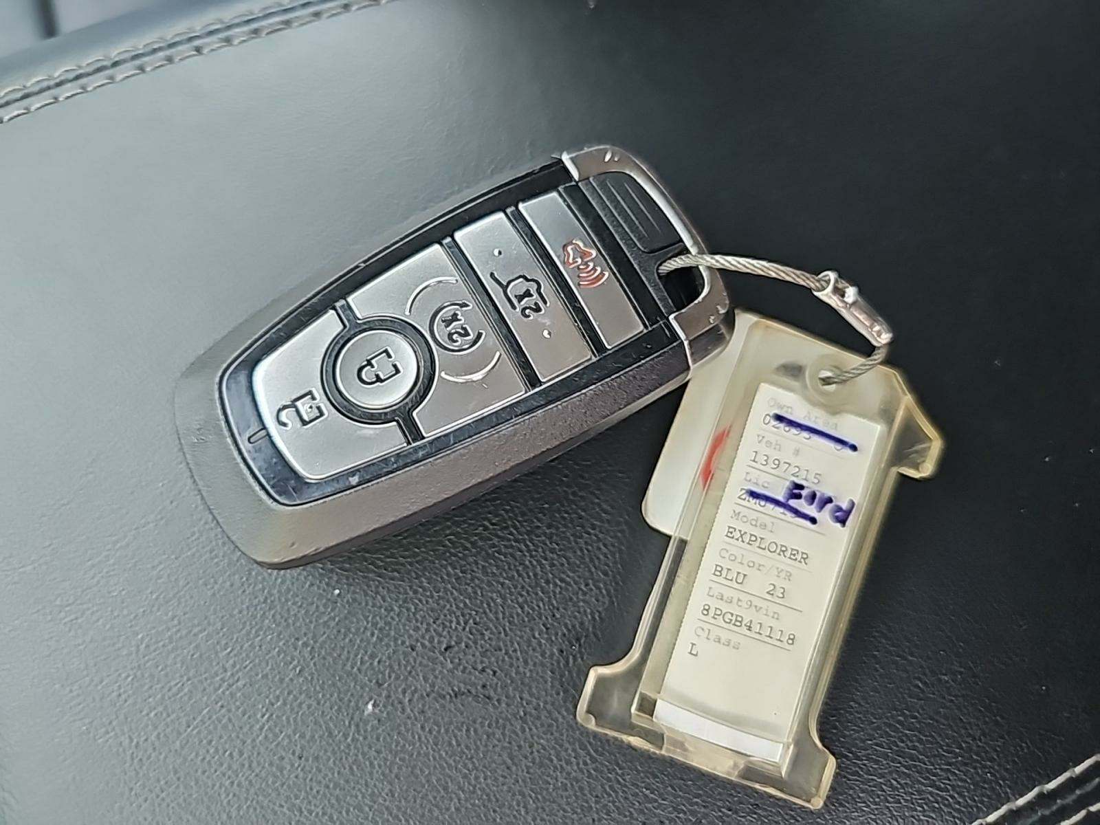 2023 Ford Explorer Limited AWD