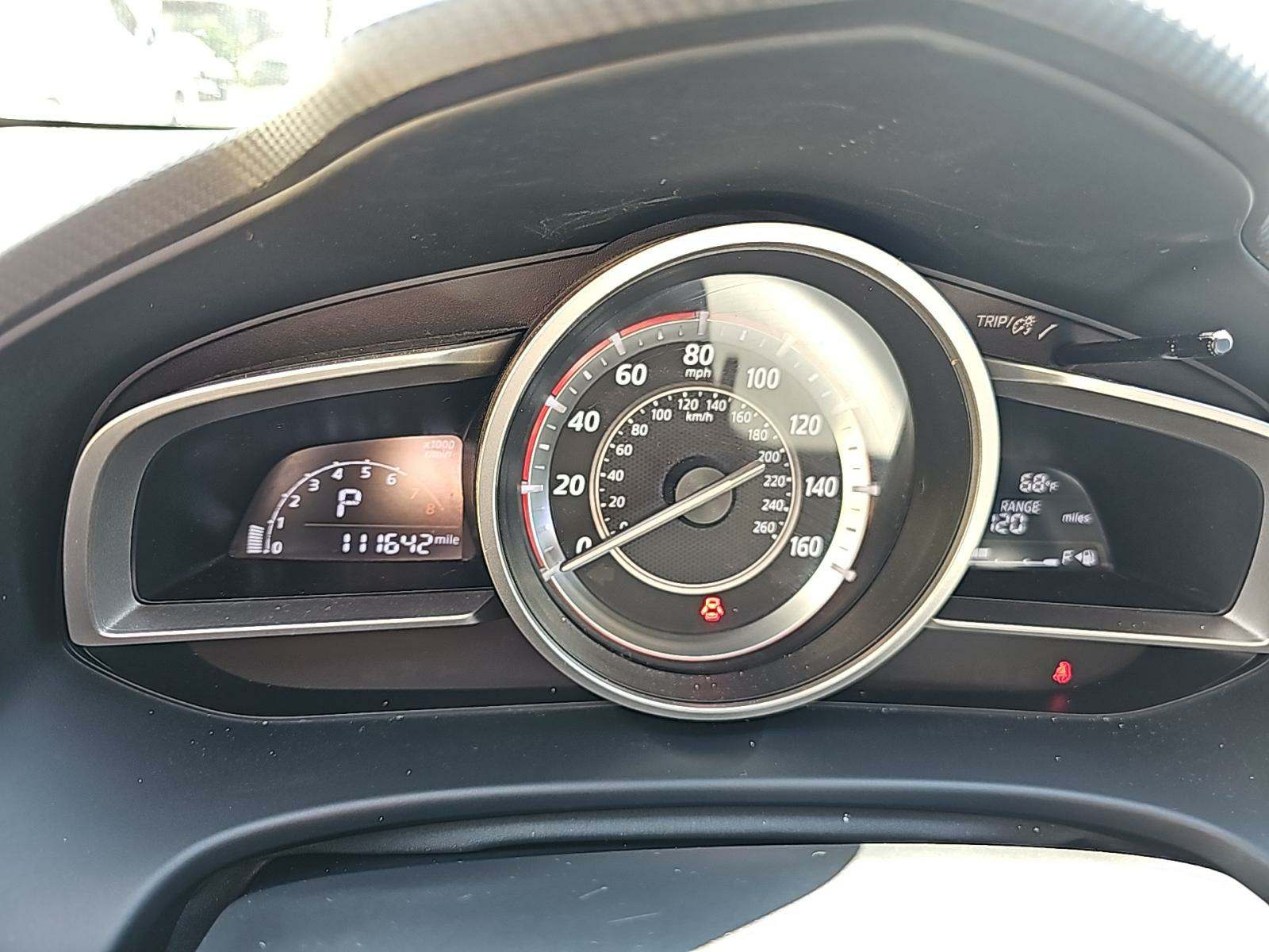 2015 MAZDA MAZDA3 i Sport FWD