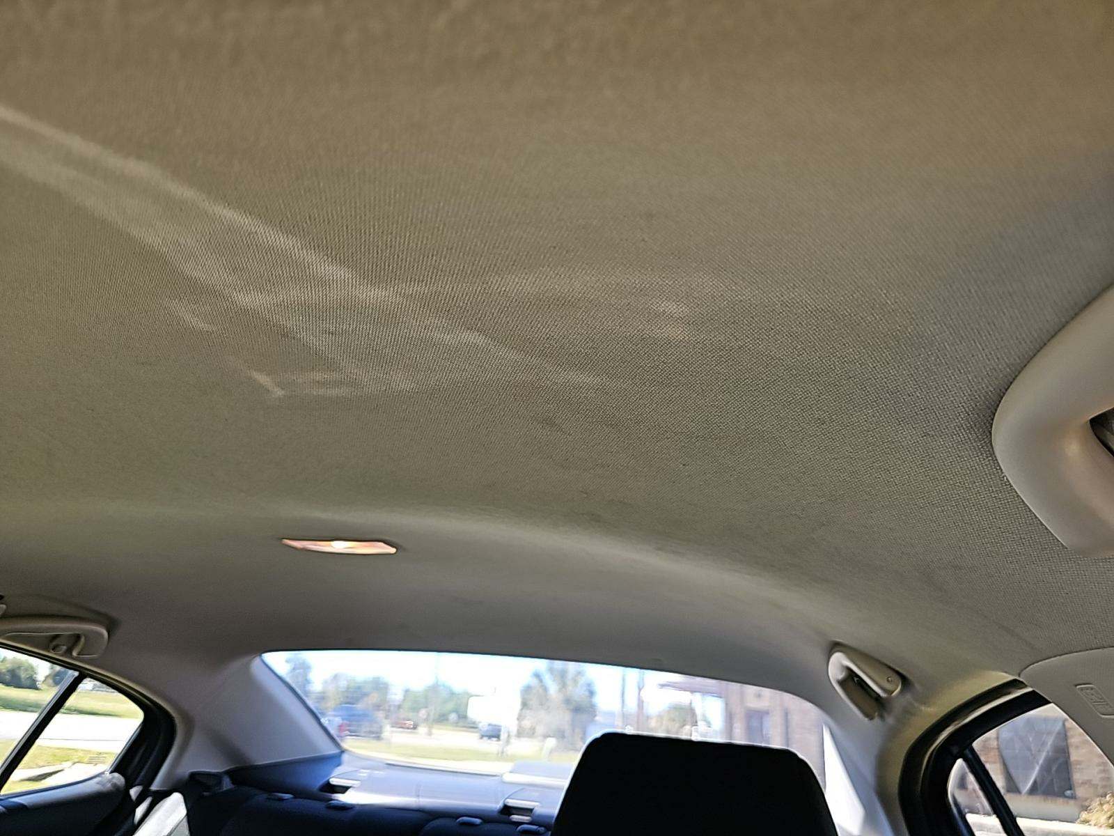 2015 MAZDA MAZDA3 i Sport FWD