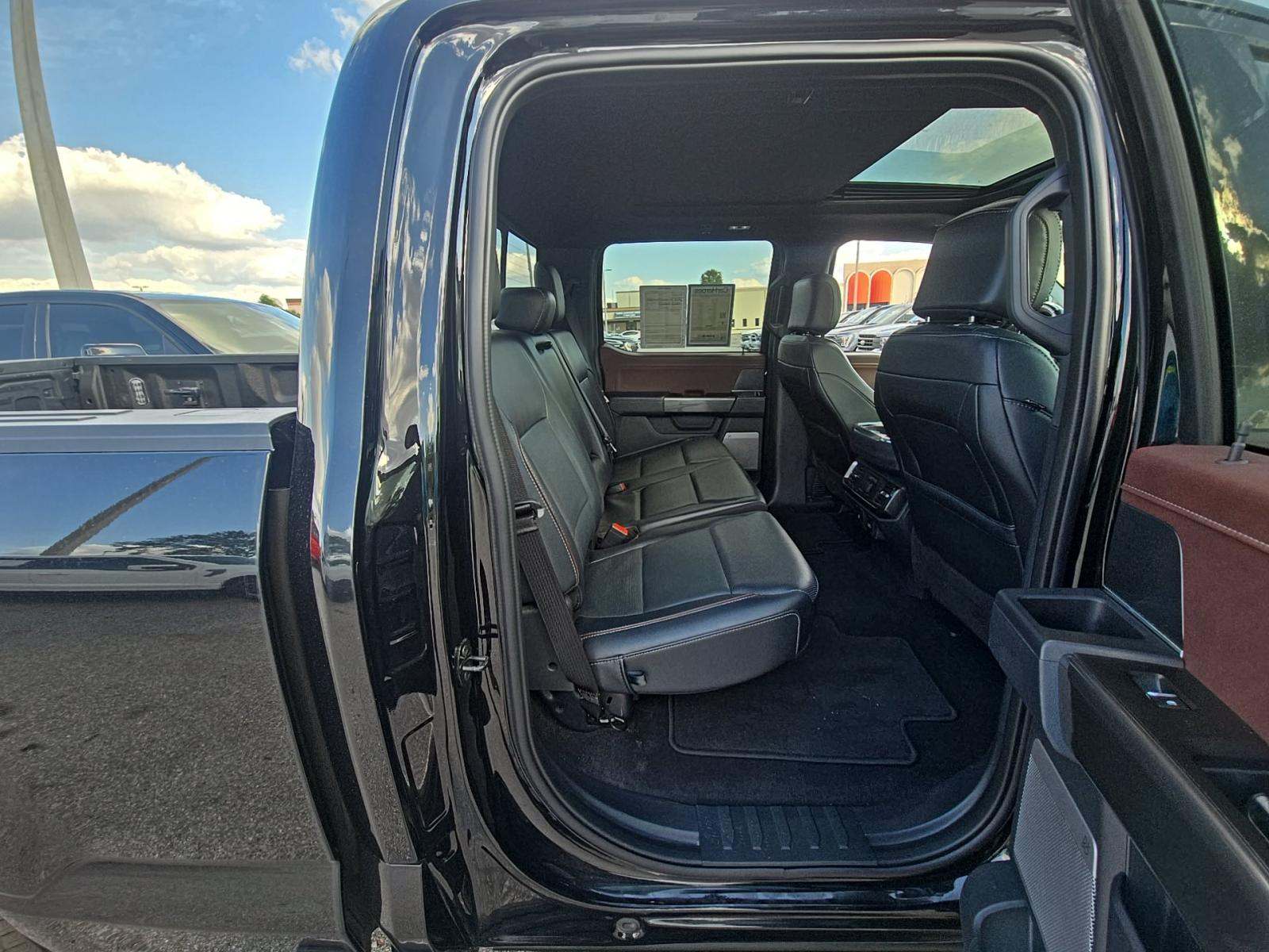 2023 Ford F-150 Lariat AWD