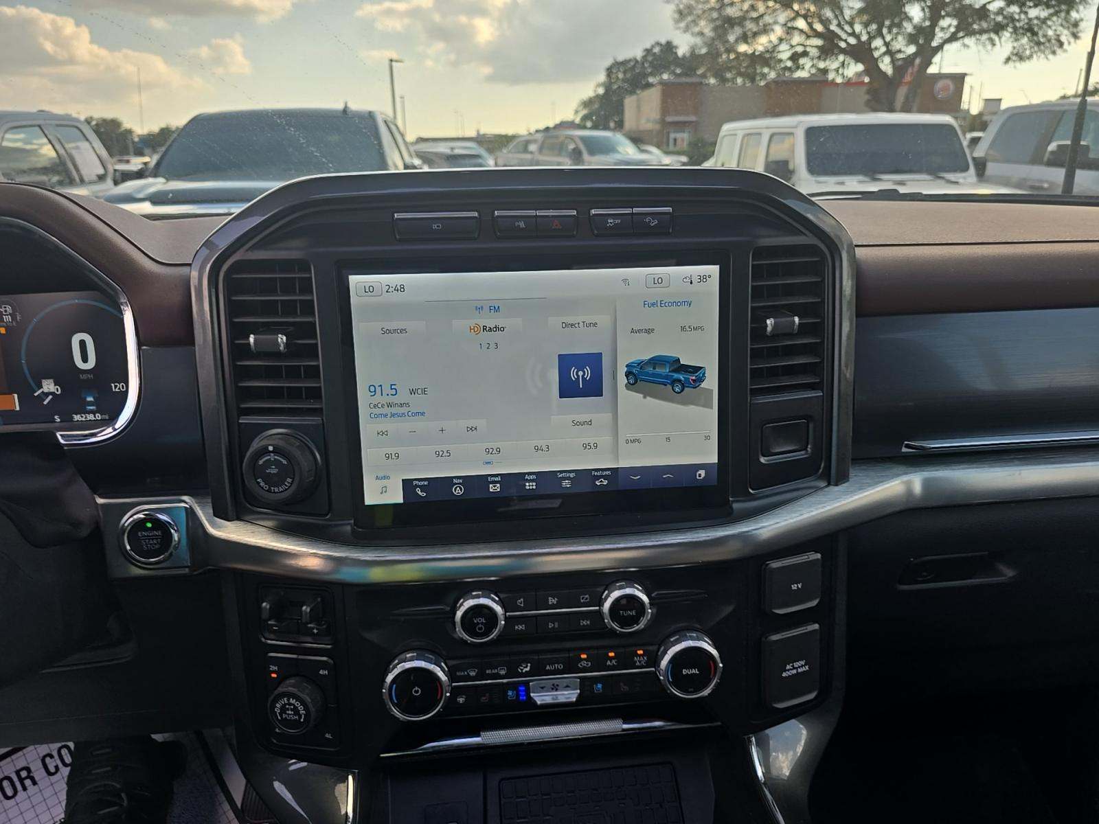 2023 Ford F-150 Lariat AWD