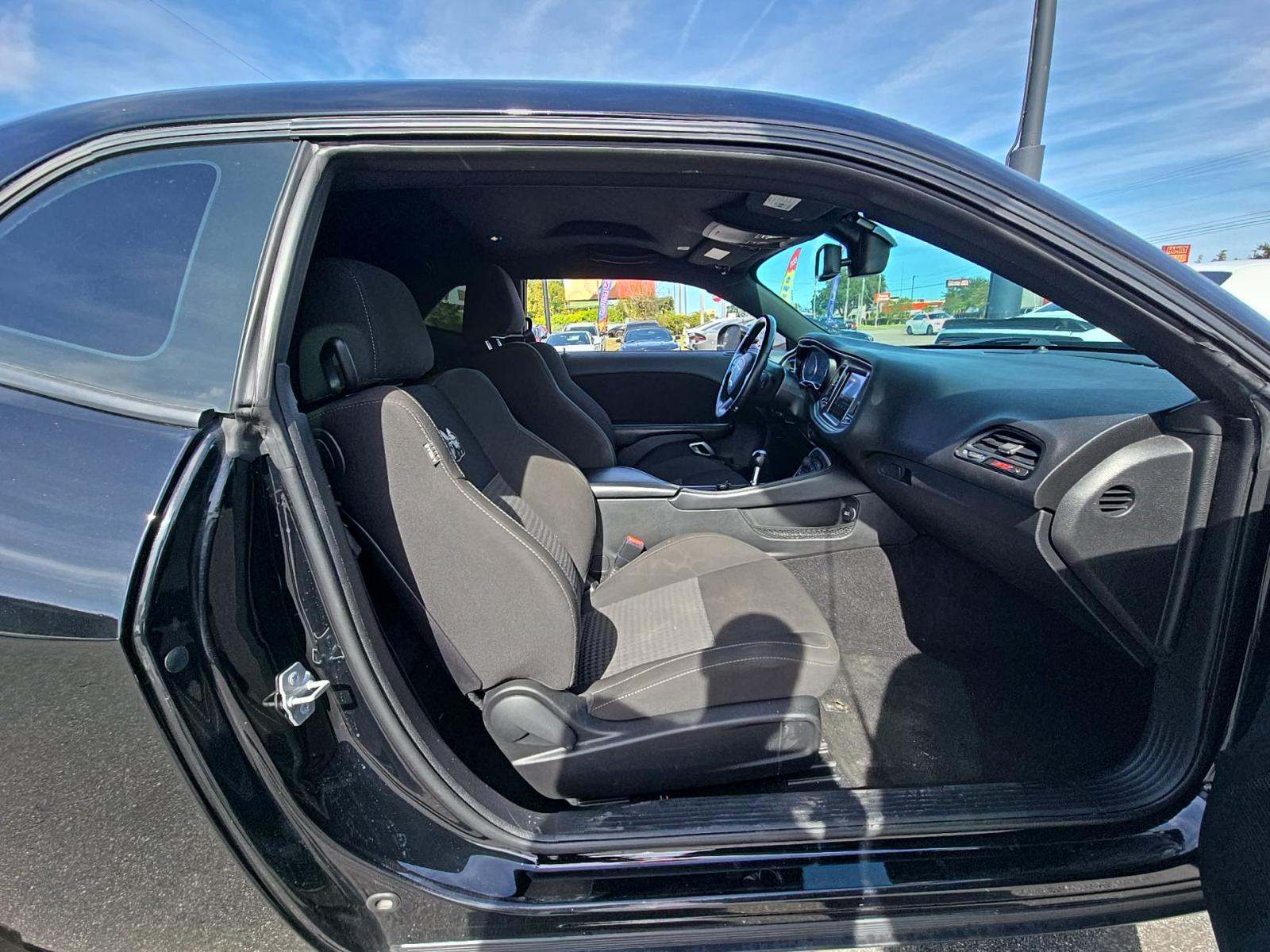 2022 Dodge Challenger R/T Scat Pack RWD