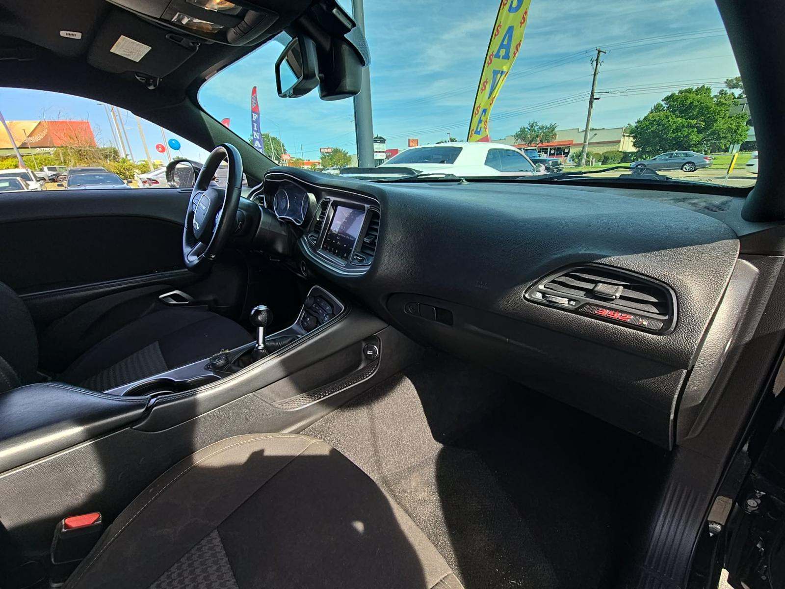 2022 Dodge Challenger R/T Scat Pack RWD