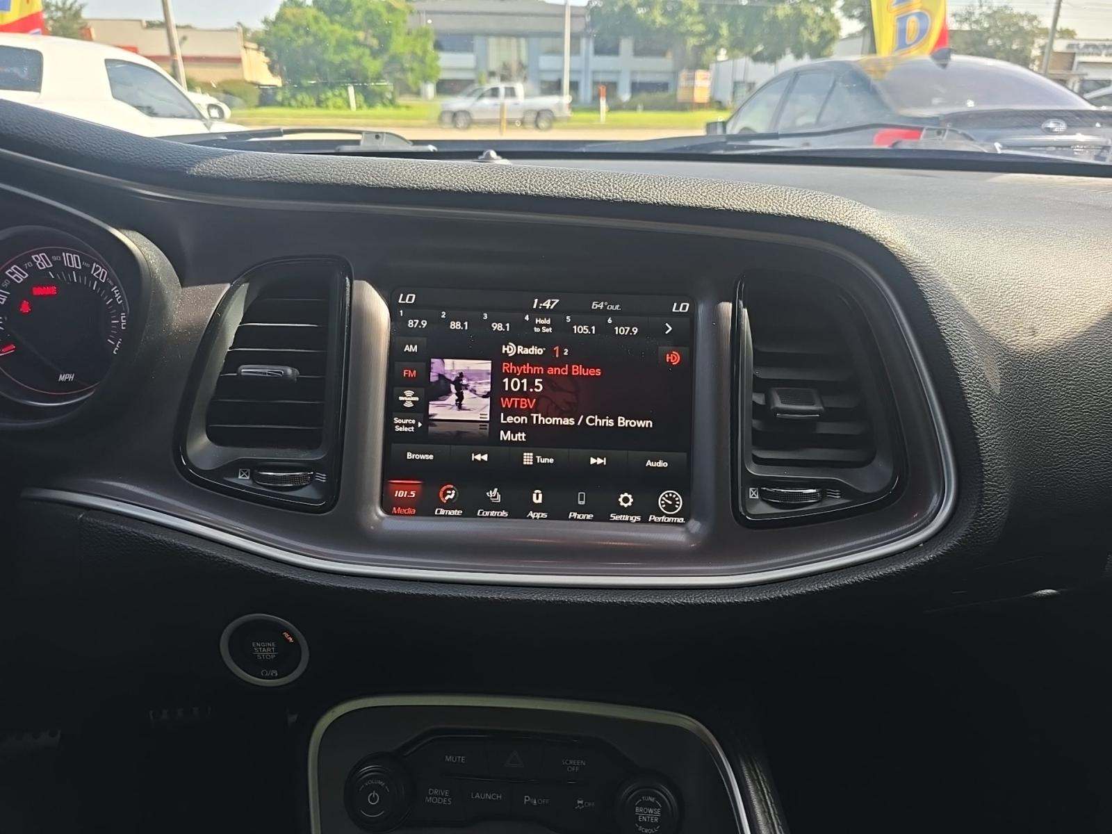 2022 Dodge Challenger R/T Scat Pack RWD