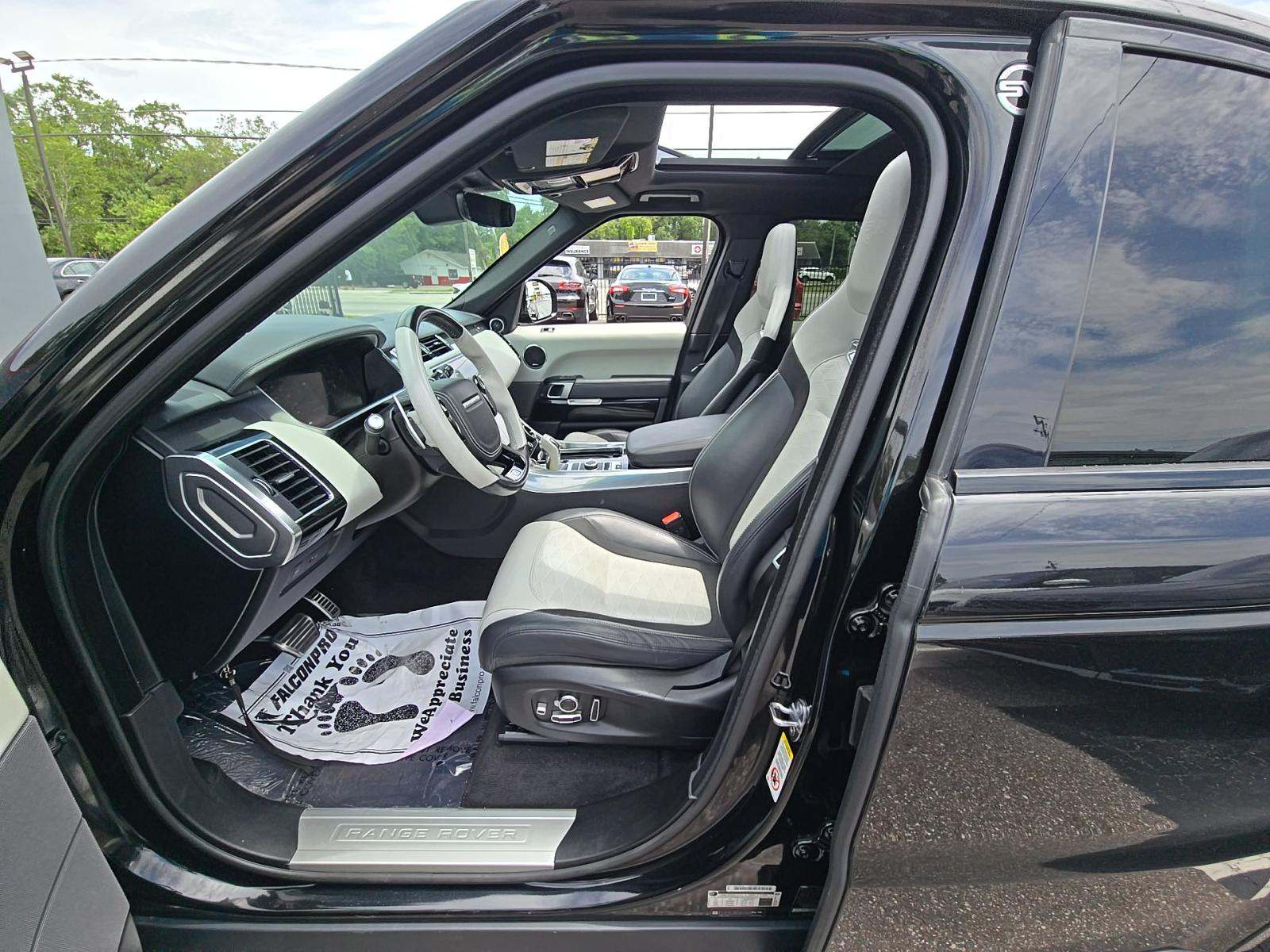 2022 Land Rover Range Rover Sport SVR AWD