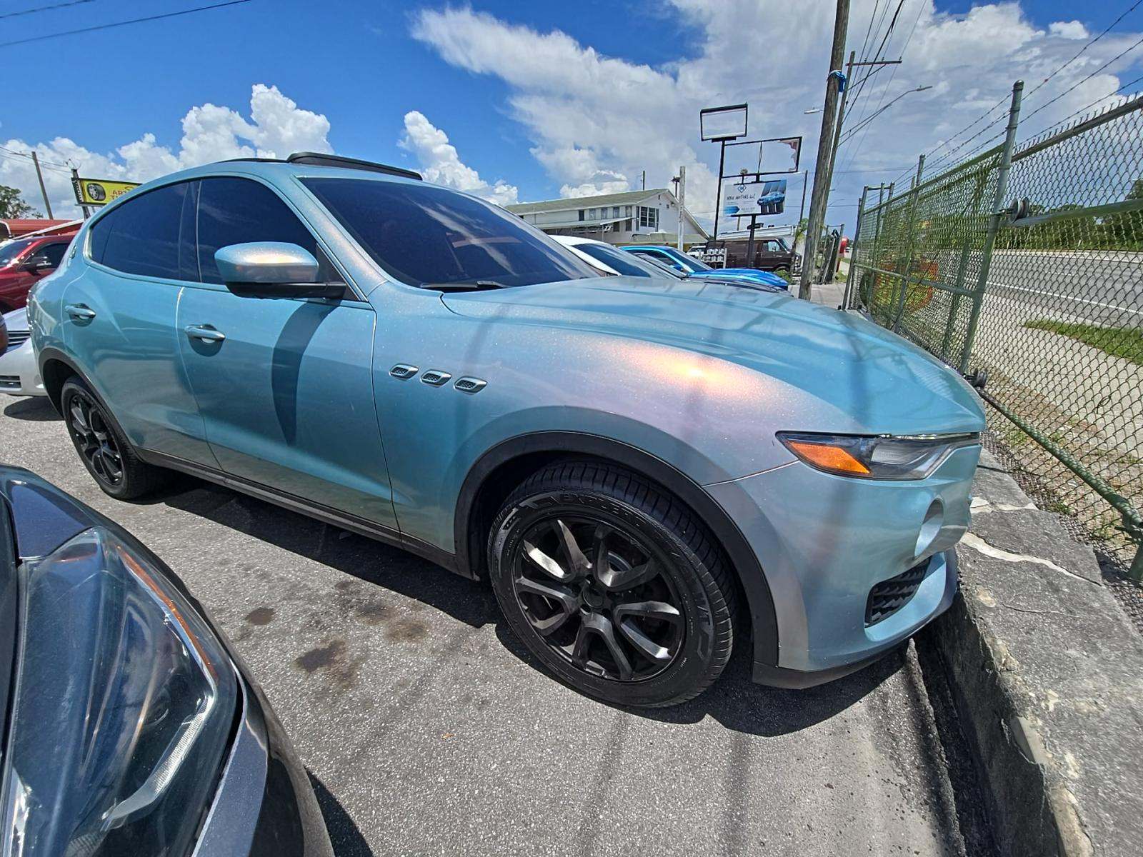 2017 Maserati Levante Base AWD