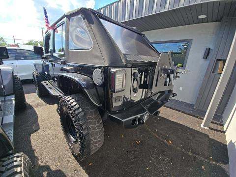 JEEP UNLIMITED RUBICON HARD ROCK EDITION - 2