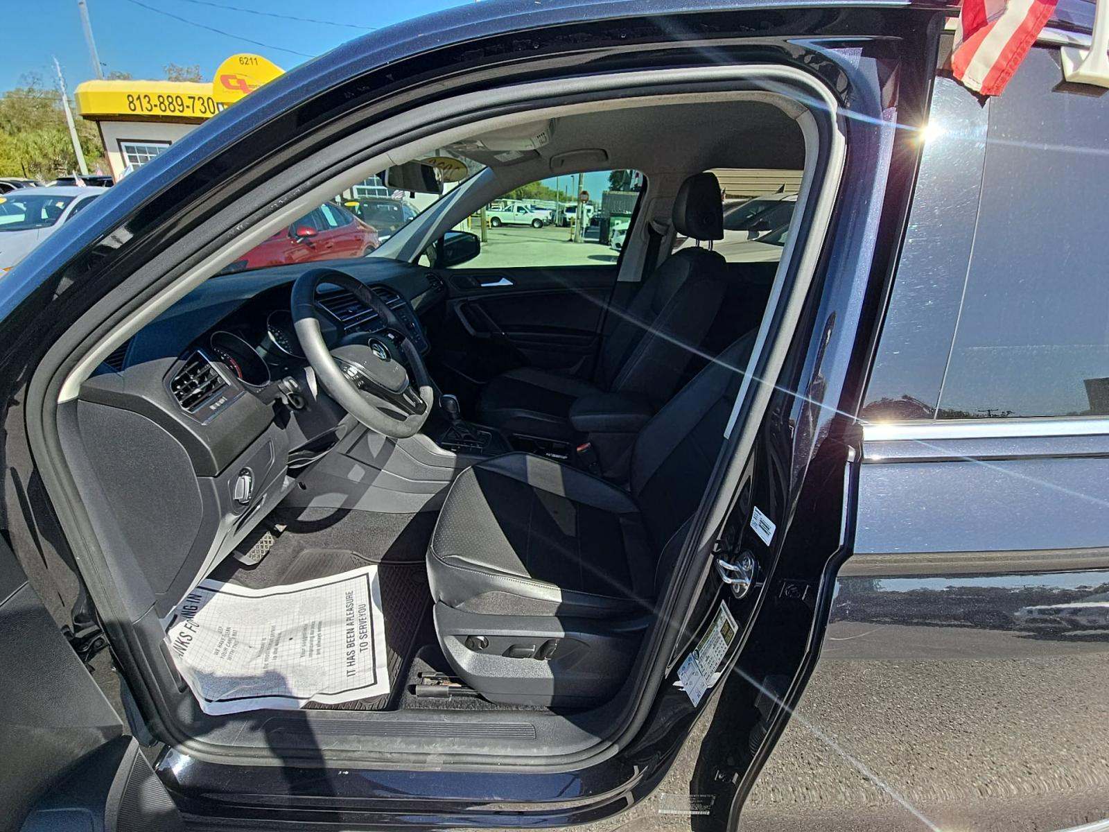 2020 Volkswagen Tiguan 2.0T SE FWD