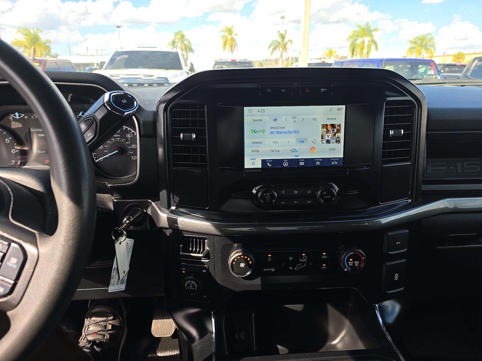 2023 Ford F-150 XL AWD