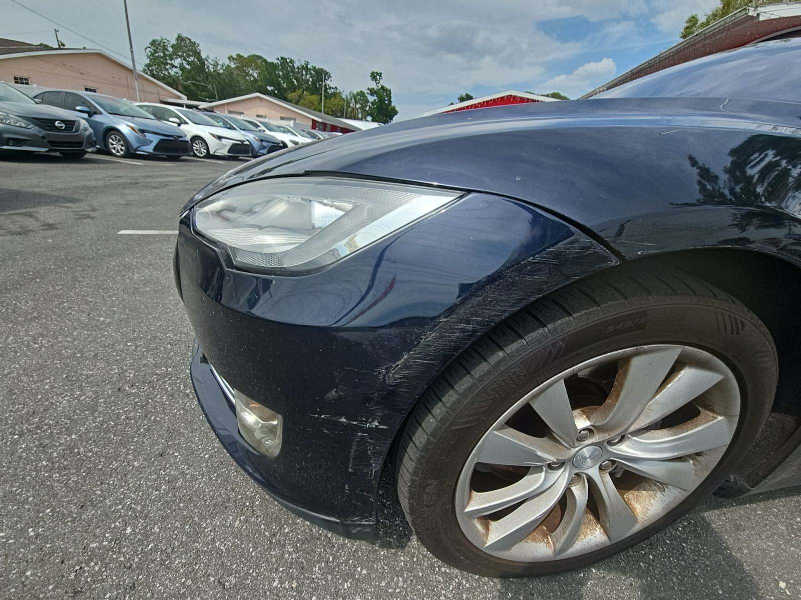 2013 Tesla Model S Base RWD