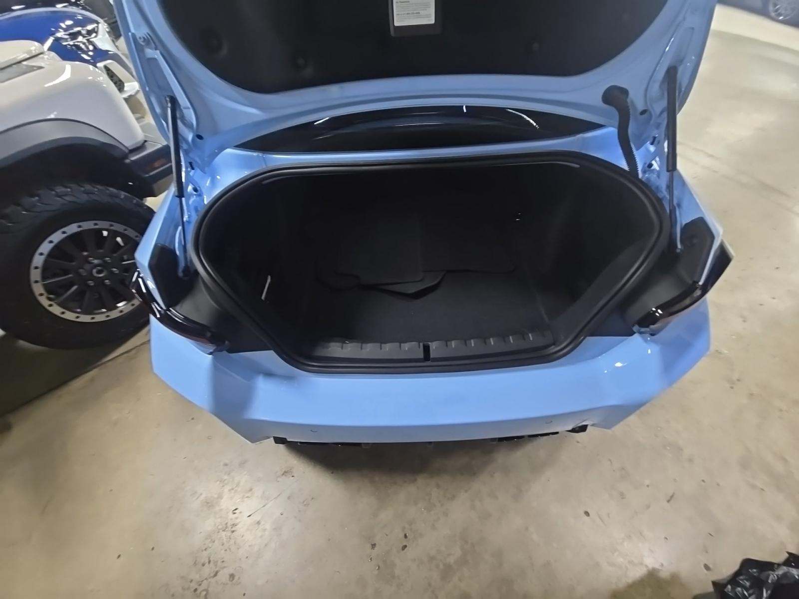 2023 BMW M2 Base RWD