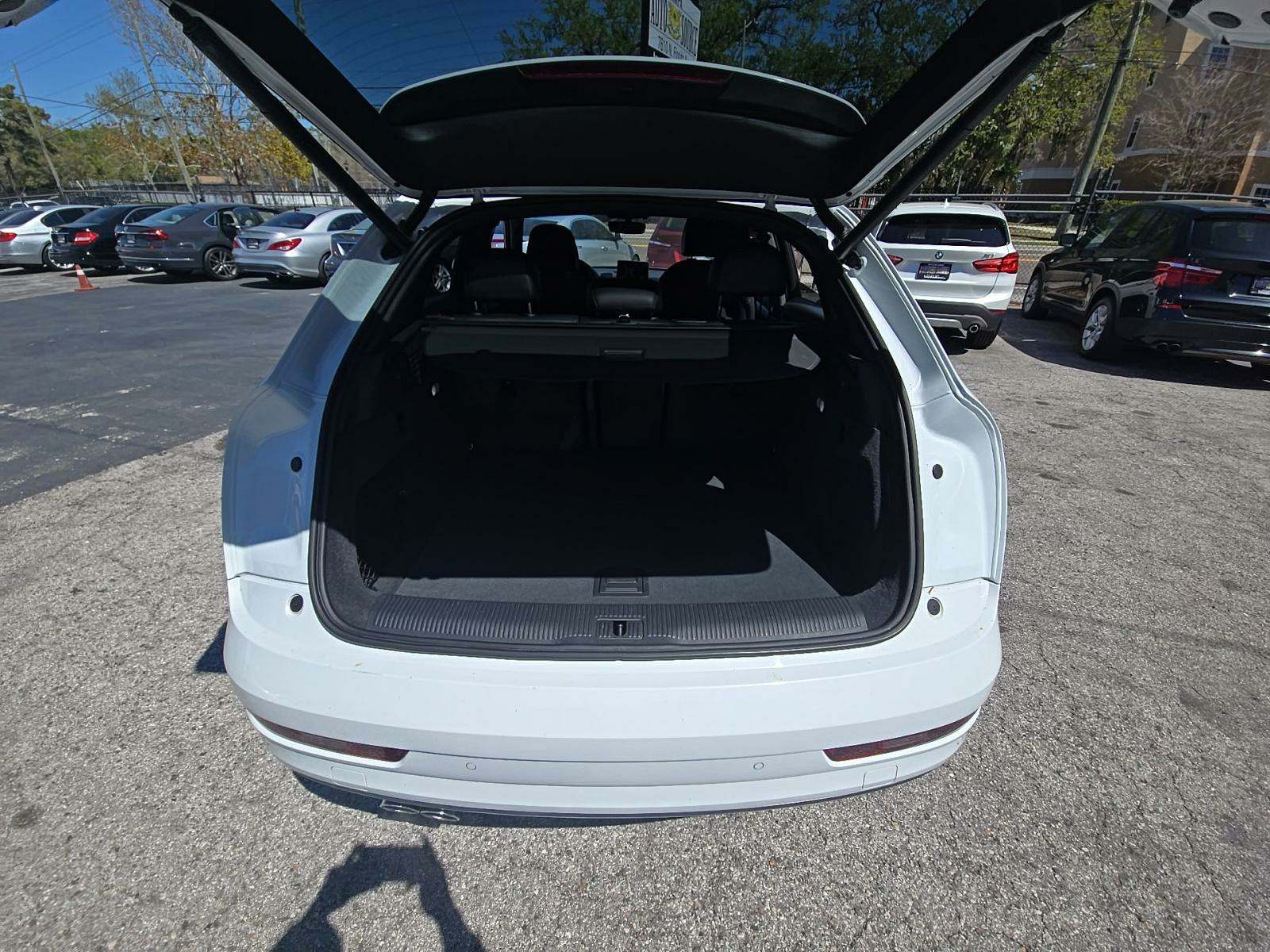 2018 Audi Q3 2.0T Premium FWD