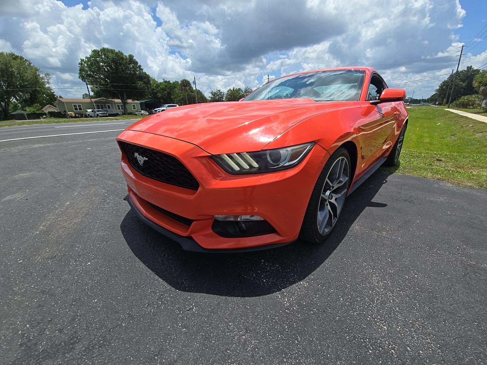 2015 Ford Mustang EcoBoost Premium RWD