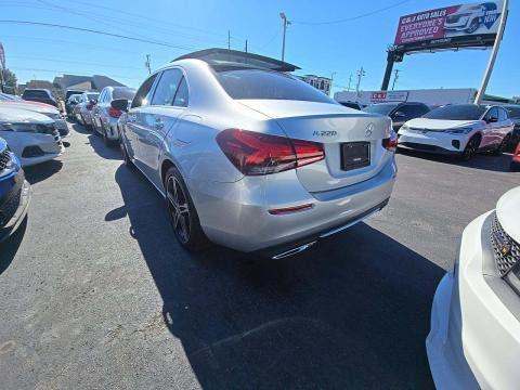 2021 Mercedes-Benz A-Class A 220 FWD